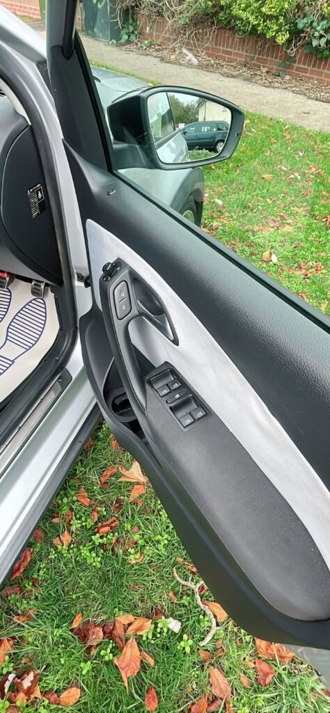 WhatsApp Image 2026-01-01 at 10.48.22 PM (2)